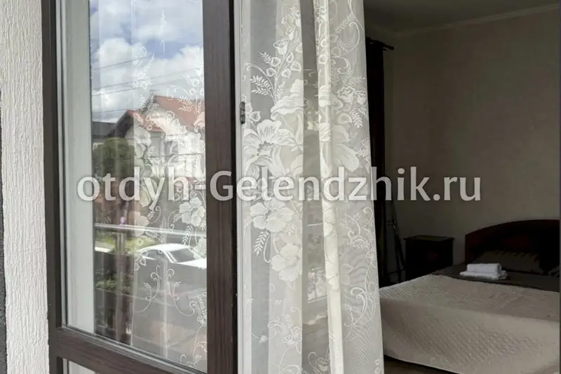 gallery_photo