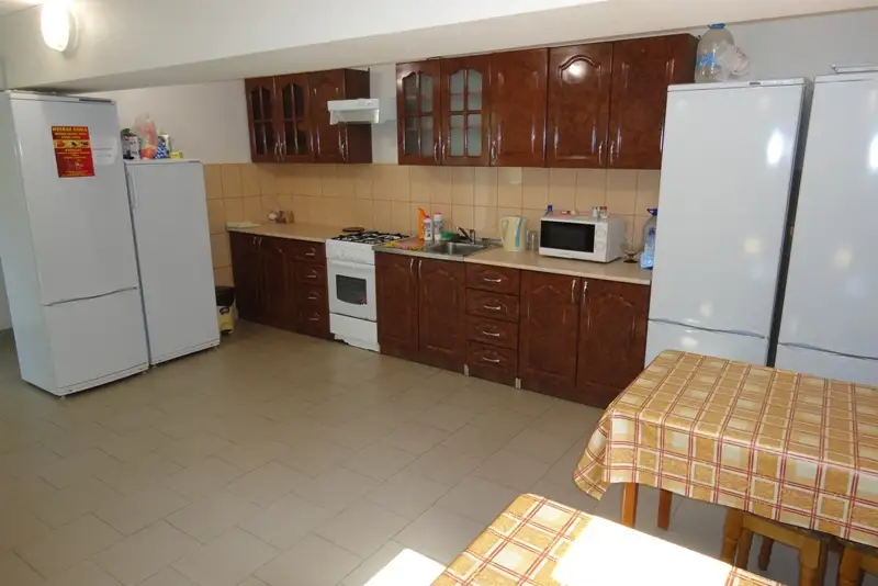 gallery_photo