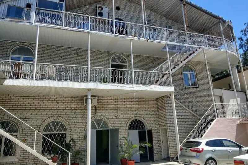 gallery_photo