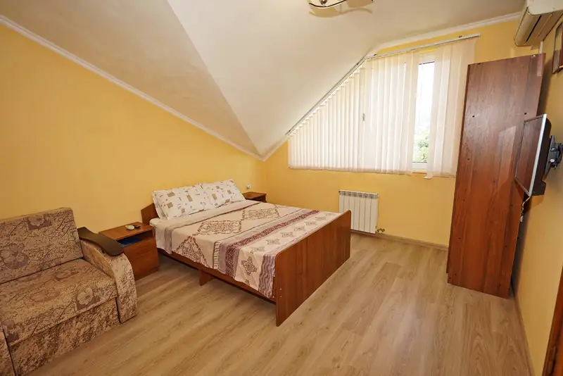 gallery_photo