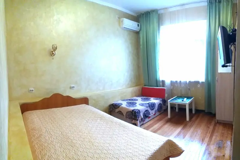 gallery_photo