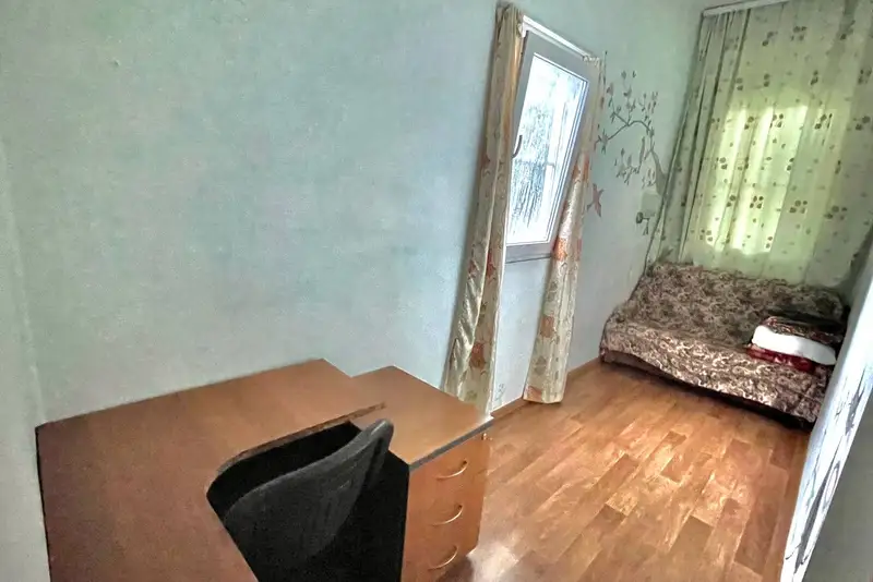 gallery_photo