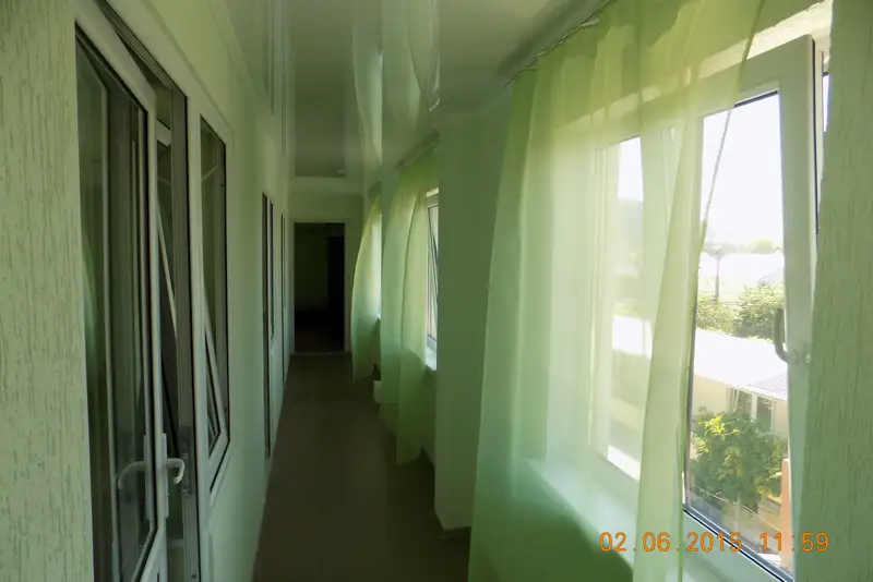 gallery_photo