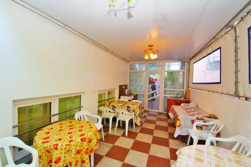 gallery_photo