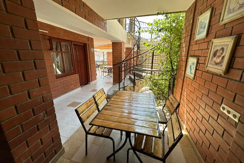 gallery_photo