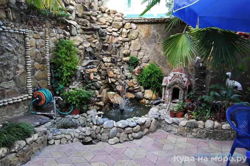 gallery_photo