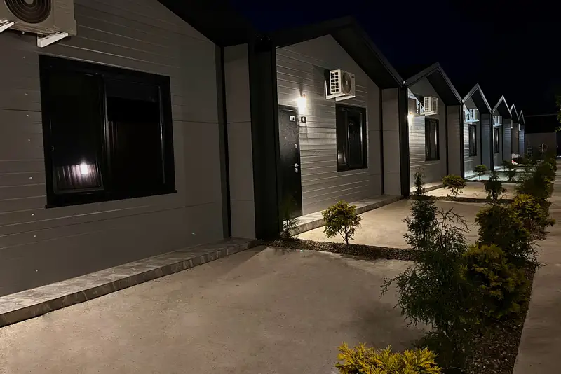 gallery_photo