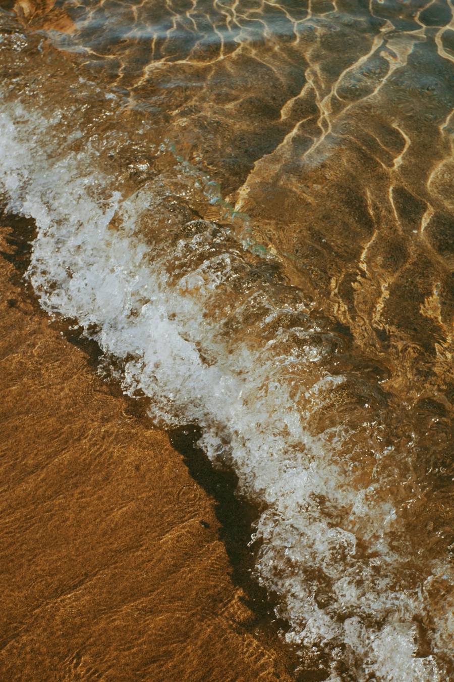 Море в Кирилловке прогревается до температуры парного молока. Источник:&nbsp;unsplash.com