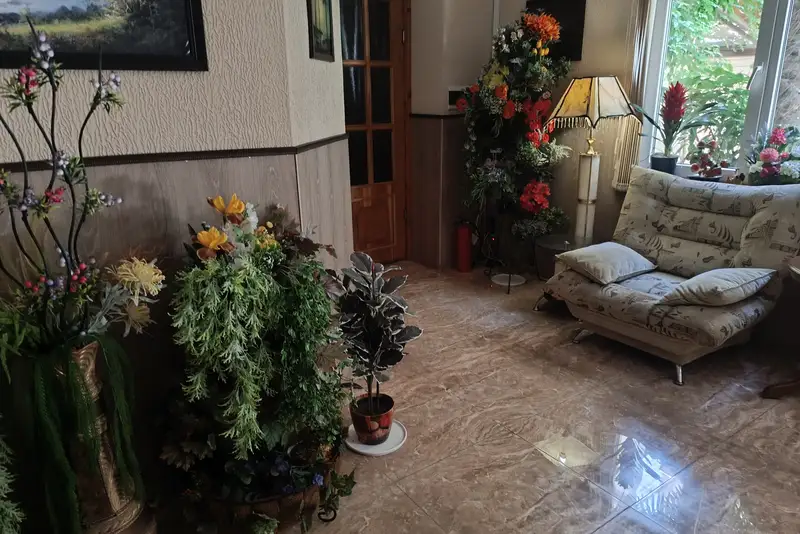 gallery_photo
