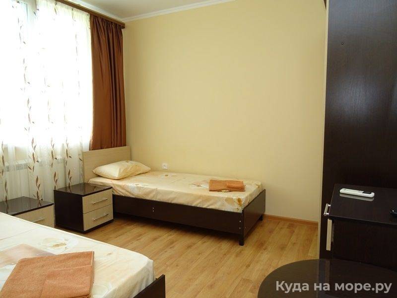 адлер ул 8 марта 14 б гостевой дом карина