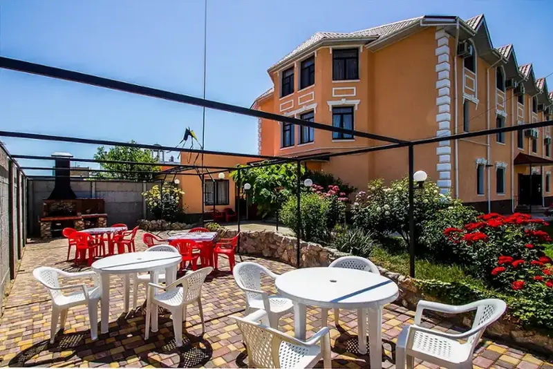 Гостевой дом «Лукоморье» ул. Приозёрная, д. 45