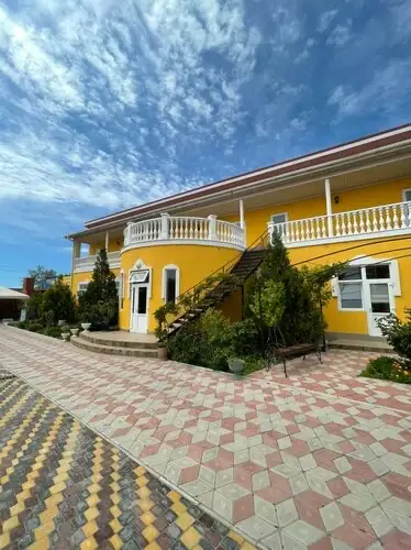 gallery_photo