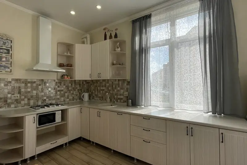 gallery_photo