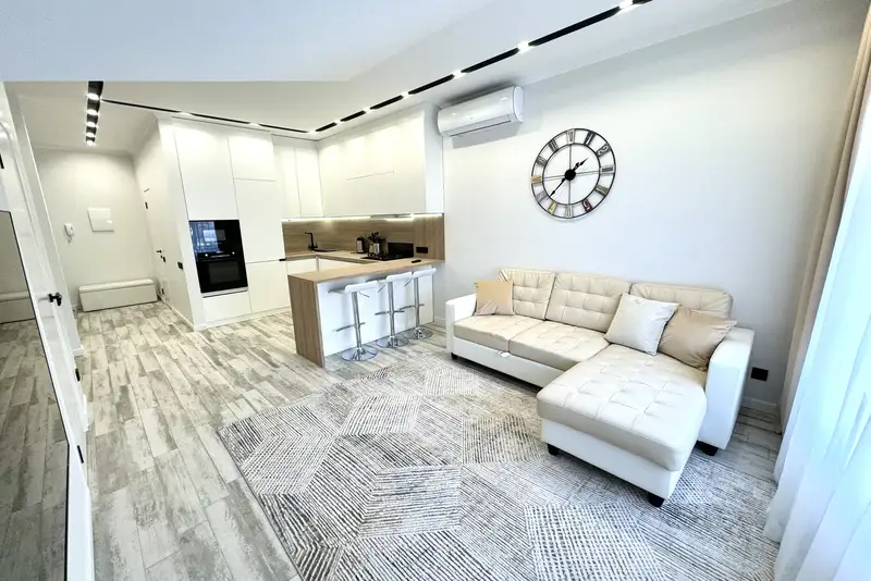 gallery_photo