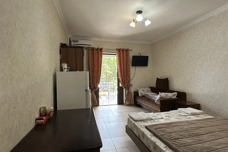 gallery_photo