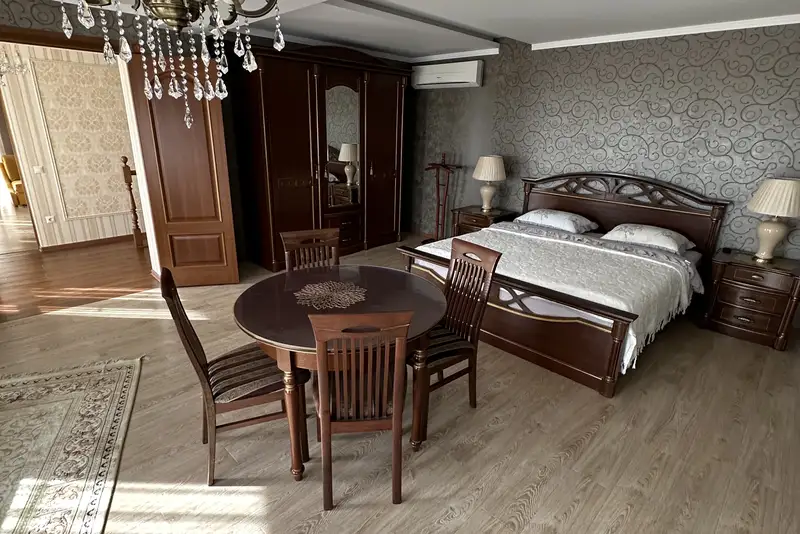 gallery_photo