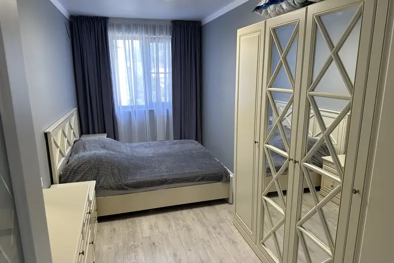 gallery_photo