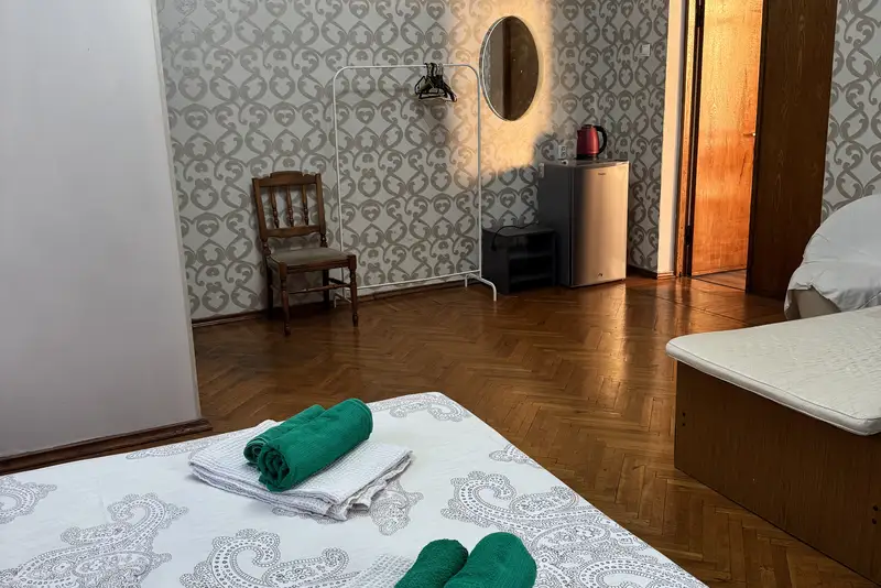 gallery_photo