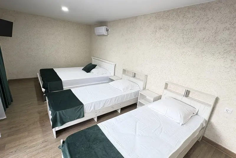 gallery_photo