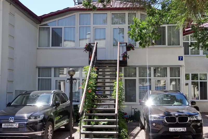 Курортный комплекс «Звёздный берег» п. Орловка, ул. Качинское шоссе, д. 33/48