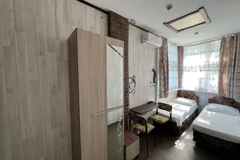 gallery_photo