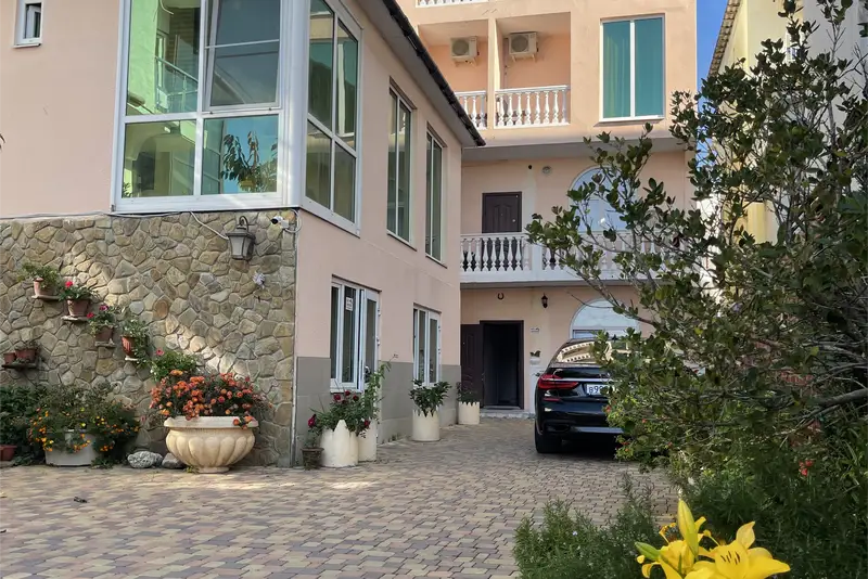 Гостевой дом «Олимп» ул. Просвещения, д. 165 «А»