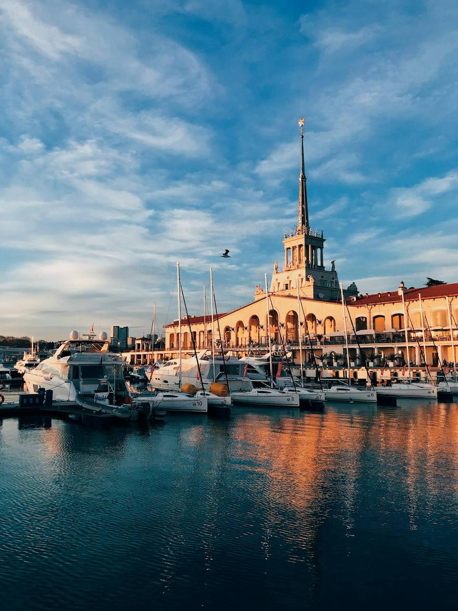 Морской порт Сочи. Источник:&nbsp;pexels.com