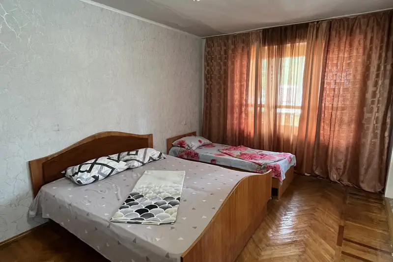 gallery_photo