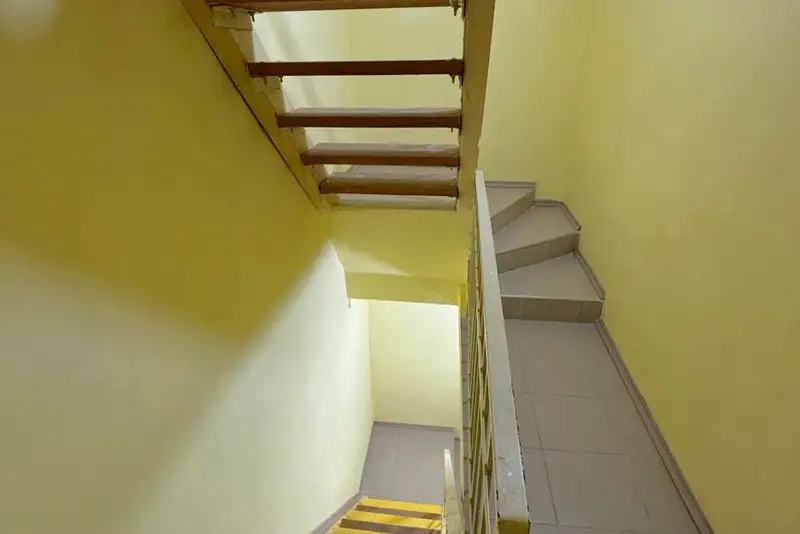 gallery_photo