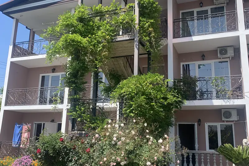 gallery_photo