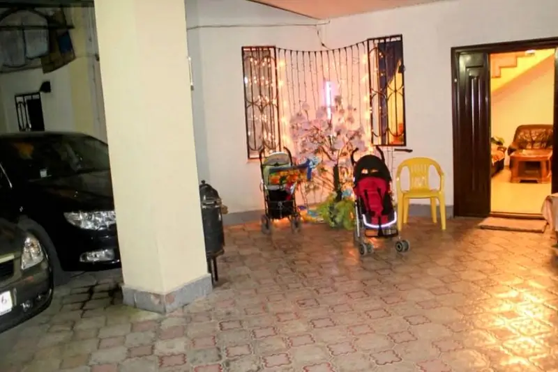 gallery_photo