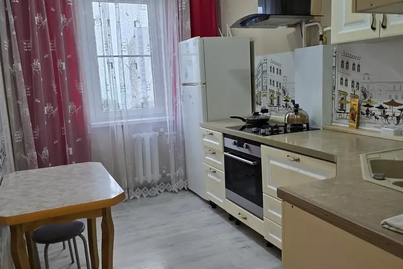 Двухкомнатная квартира на Победы ул. Победы, д. 111