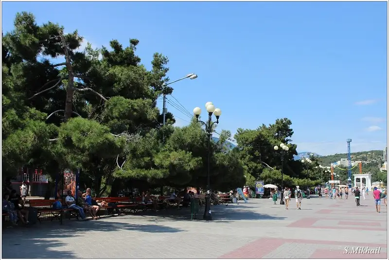 gallery_photo