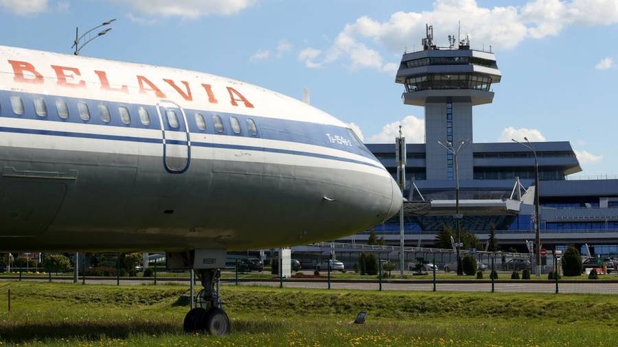 Самолет «Белавиа» в аэропорту Минска. Фото bbc.com 