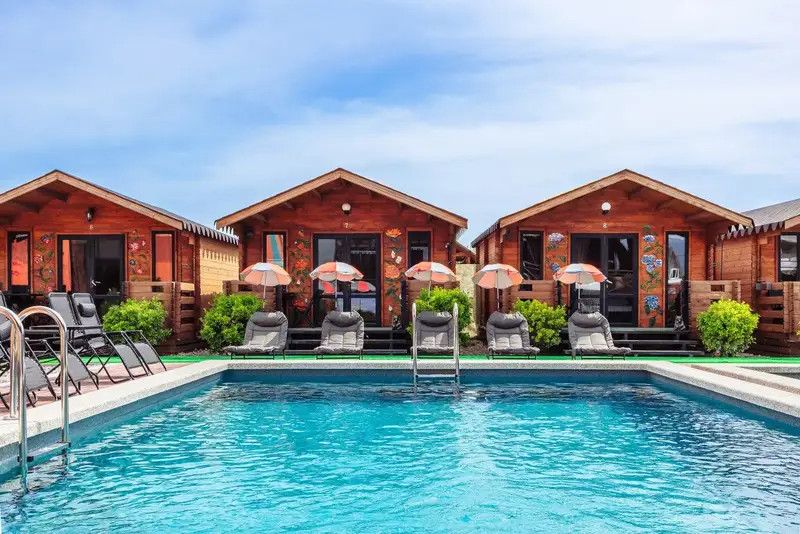 Гостевой комплекс «Аристократ» с. Алахадзы, ул. Туманяна, д. 5 «А»