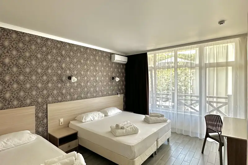 gallery_photo
