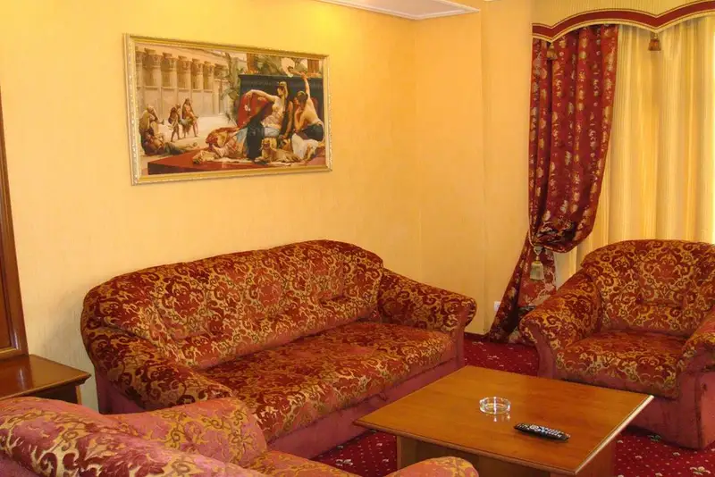 gallery_photo
