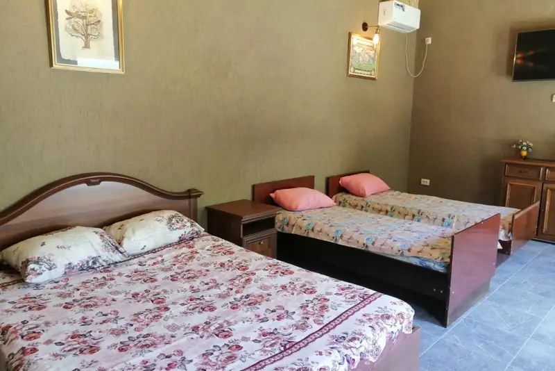 gallery_photo