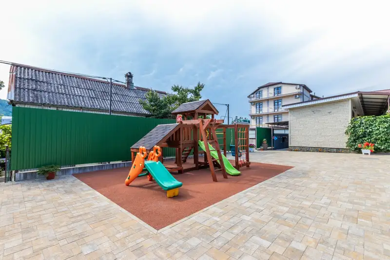 gallery_photo