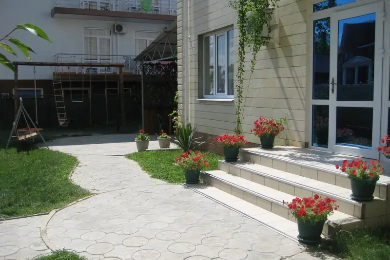gallery_photo