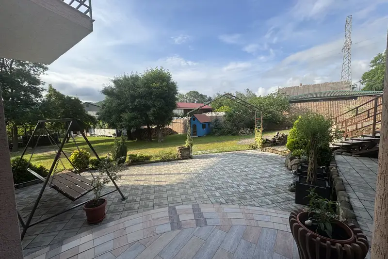 gallery_photo