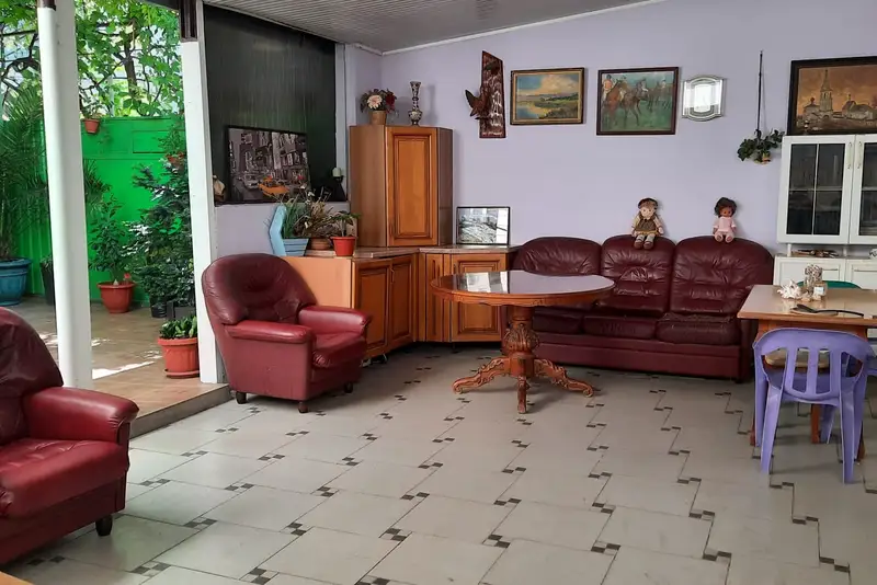 gallery_photo