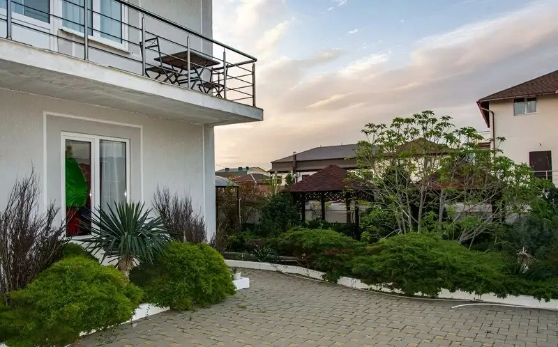 Гостевой дом «Ладья» ул. Десантная, д. 22