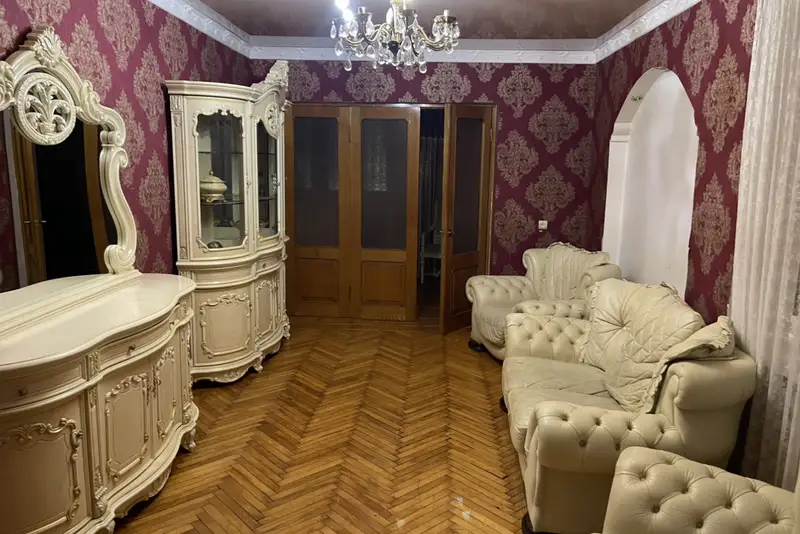 Трёхкомнатная квартира на Аршба ул. Генерала В. Г. Аршба, д. 65