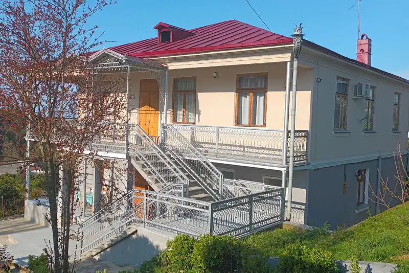 Гостевой дом «Вершина» ул. Апсильская, 6-ой кольцевой проезд, д. 24