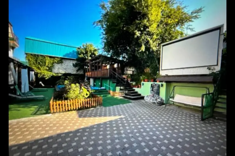 gallery_photo