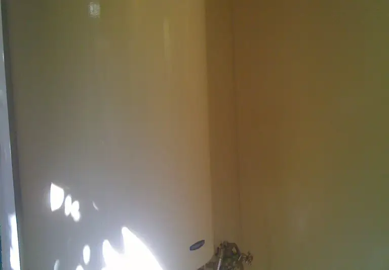 gallery_photo