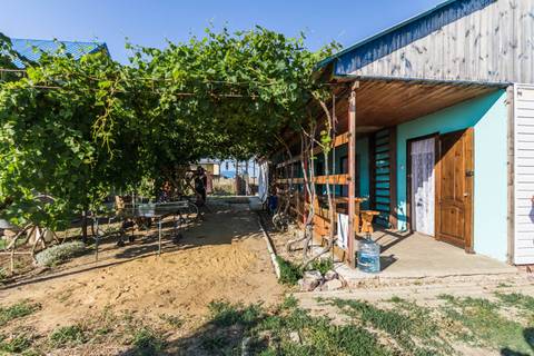 Гостевой дом «Домик на Виноградной» пер. Спокойный, д. 3