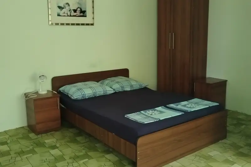 gallery_photo