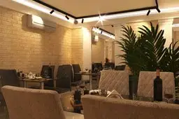 gallery_photo